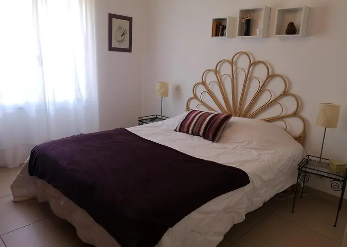 T3 Vue A Propriano (Corsica)