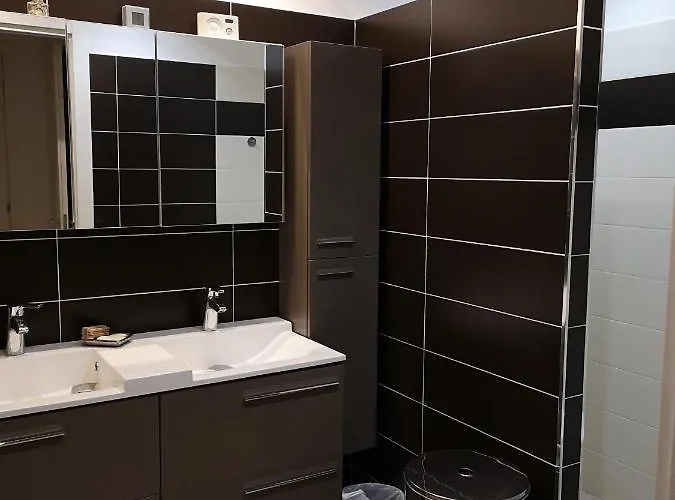 T3 Vue A Apartment *